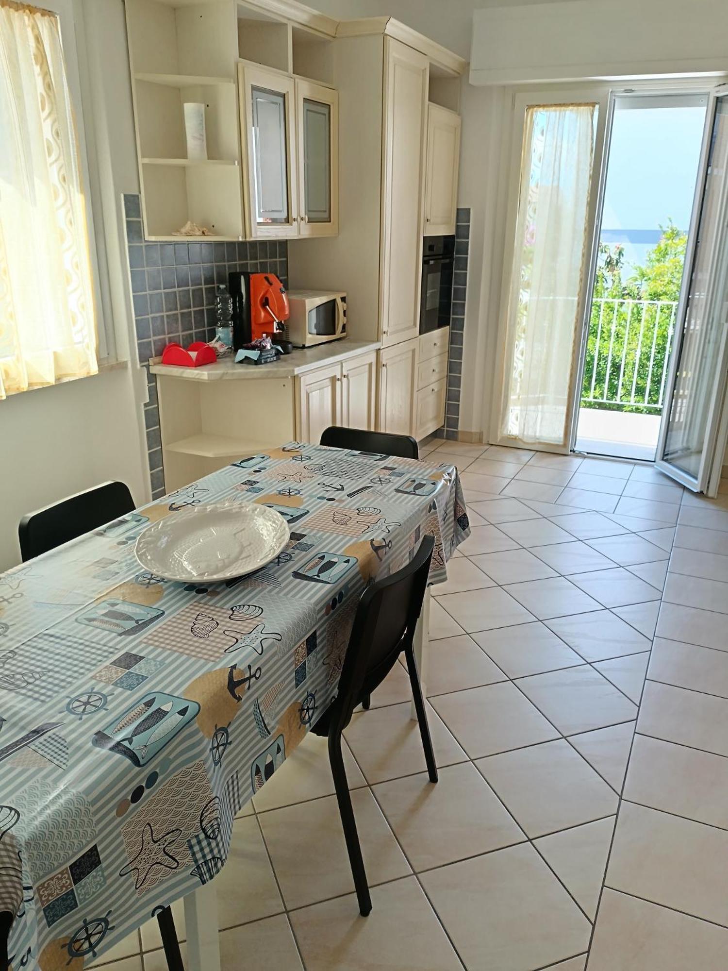 A Casa Di Berna E Tere Leilighet Venturina Terme Eksteriør bilde